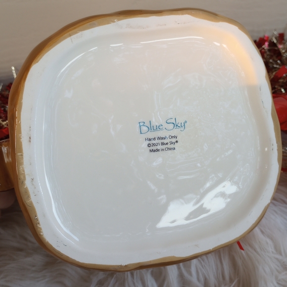 Blue Sky 2021 Christmas Gingerbread Candy House Teapot - Picture 11 of 14